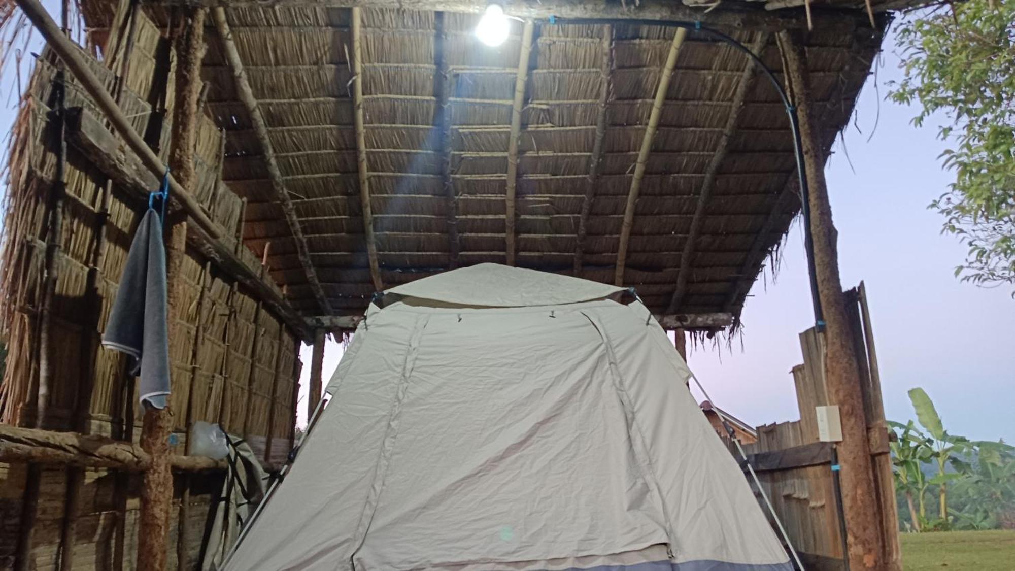 ไร่นิธิสุนทร Nithisoonthon Farmstay Mae Hong Son Exterior foto
